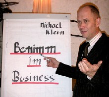 Dr. Michael Klein